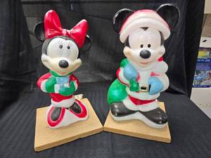 lot 129 image: Mickey and Mini Moose light up plastic decor