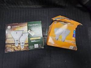 lot 143 image: 22 Year 90W Flood Light Bulbs 65W Light Bulbs
