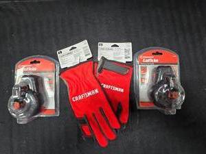 lot 150 image: 2 Crescent Lufkin   1 pr Craftsman Gloves SZ L