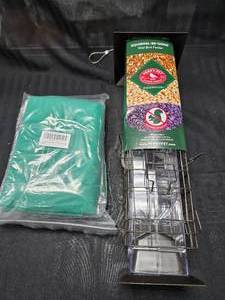 lot 159 image: Bird Feeder  Truck Protector
