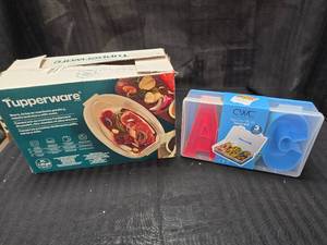 lot 195 image: Cook With Cold ABC Snack box Tupperware XL storage container