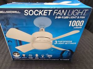 lot 215 image: Socket Fan Light 2-in-1 Light & Fan