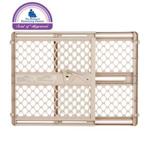 lot 202 image: Toddleroo Child Supergate (Ergo Sand)