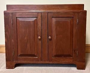 lot 52H image: LBR - Antique Wooden Dry Sink Cabinet - Dark Brown, 2 Doors