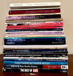 lot 98H image: LL - Books - Vintage Art & History Lot - 20 Titles (Hardcover & Softcover)