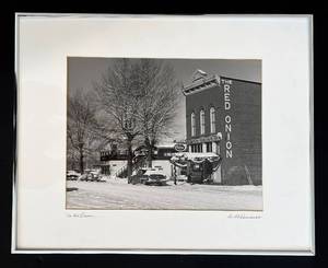 lot 114H image: LR - Michael Durrance - The Red Onion Wall Art