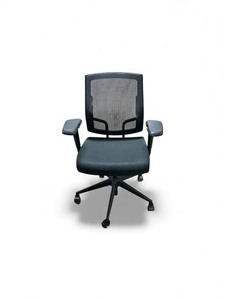 lot 65 image: Sit-On-It Task Chair Retails new for over $899