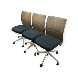 lot 87 image: Set of 3 Steelcase Jersey Armless Task Chairs