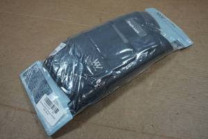 lot 36 image: Woof Wear Single Lock Brushing Boots - Large