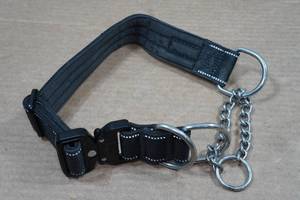 lot 48 image: Boss Dog Martingale Collar