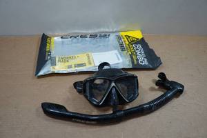 lot 66 image: Cressi Pano 4 Snorkel Combo
