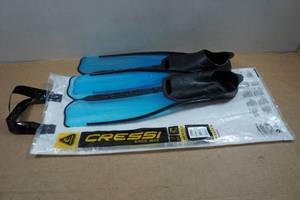 lot 79 image: Cressi Rondinella Adult Fins - 3536, 2.53.5