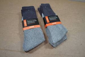 lot 98 image: Activpro Mens Thermal Socks - Size 10-13