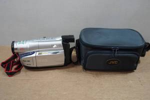 lot 120 image: Vintage JVC Digital VHS-C Home Video Camera