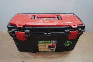 lot 124 image: Rimax 19 Tool Box with Assorted Tools