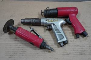 lot 127 image: Air Tools