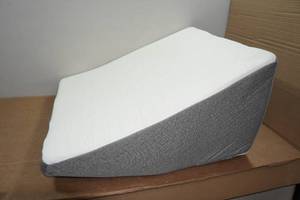 lot 159 image: Wedge Pillow - 24x24x12
