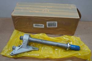 lot 172 image: Intermediate Shaft for Honda Accord 2003-07Acura TL 2004-06