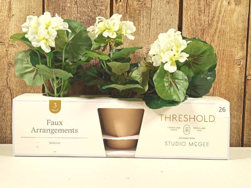 lot 26 image: Threshold - Set of 3 Faux Arrangements Geranium