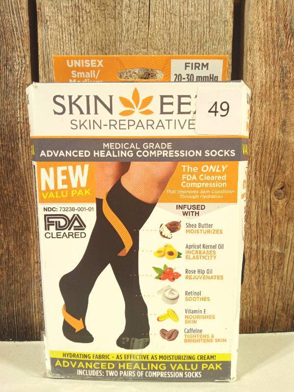 lot 49 image: Skineez Medical Grade Advanced Healing Compression Socks, 2 Pairs, Small Medium