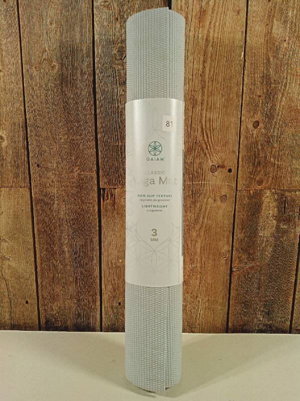 lot 81 image: Gaiam Classic Yoga Mat 3MM Light Grey Lightweight
