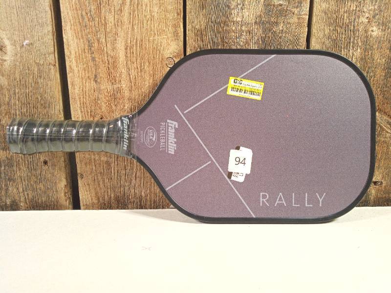 lot 94 image: Franklin Sports Pickleball Paddle