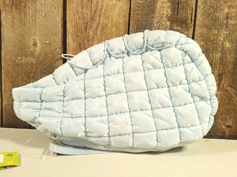 lot 97 image: Pickle O Joe Quilted Sling Bag Pickleball Bag