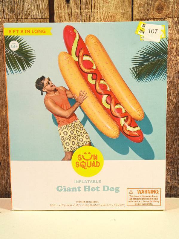 lot 107 image: SUN SQUAD - Gaint Hot Dog Inflatable