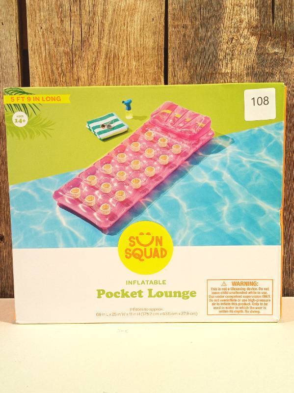 lot 108 image: Sun Squad 18-Pocket Inflatable Lounge Adult Pool