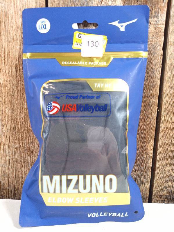 lot 131 image: Mizuno Padded Elbow Sleeves - Black LXL