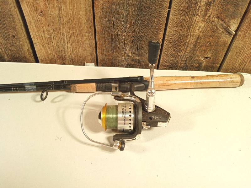 lot 199 image: Ice Fishing Pole Rod & Reel Combo Gander Mountain