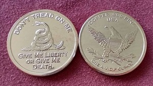 lot 21 image: (2) Dont Tread on Me 1 oz Copper Rounds