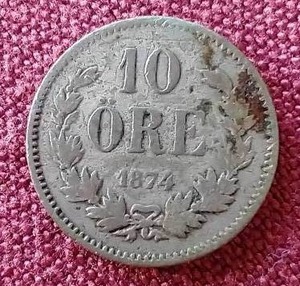 lot 28 image: 1874 Sweden 10 Ore Silver Coin