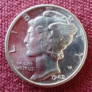 lot 44 image: 1942-S Uncirculated Mercury Dime