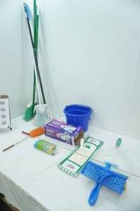 lot 22 image: Cleaning Lot