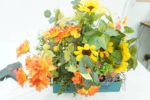 lot 25 image: Decor Lot Artificial Flowers, Vases, Wicker Basket