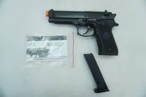 lot 89 image: Airsoft Pietro Beretta