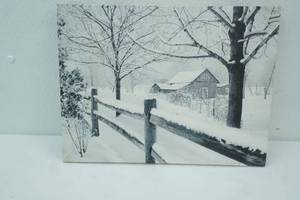 lot 132 image: Light-Up Canvas Print. 15.75x11.75