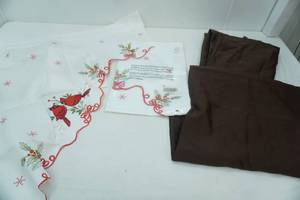 lot 145 image: Holiday Cardinal Curtains, swag-style, embroidered (2 sets)