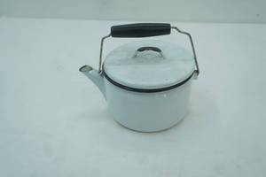 lot 147 image: Vintage Enamel Teapot