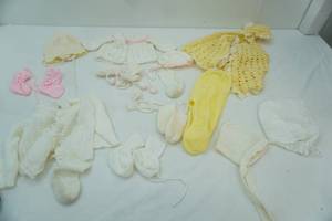 lot 161 image: Vintage Knit Baby Clothes