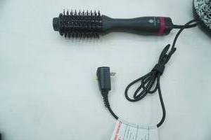 lot 172 image: MiroPure 4-in-1 Hair Dryer Brush. new condition (light use)