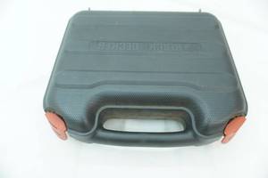 lot 194 image: Black & Decker Cordless DriverDrill wcharging block and Case (NEWLIKE NEW)