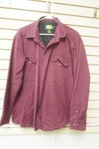 lot 214 image: Mens Cabelas Size L Flannel Lined Button-Up Long-Sleeve Shirt