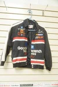 lot 226 image: Vintage Chase Authentics Nascar Dale Earnhardt Racing Jacket. Youth Medium