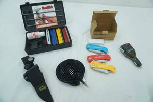 lot 276 image: Smiths Precision Sharpening Kit, Deer Stand Cup Holder, Knife Sheath, Camo Car Outlet Plus, Folding Utility Knife Set NEW