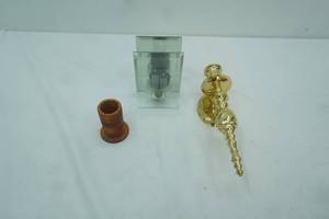 lot 284 image: Vintage Candle Holder wall Sconces and Vintage Wooden Candle Holder
