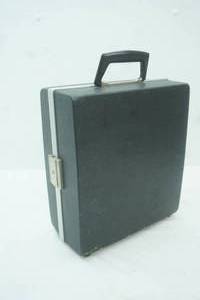 lot 296 image: Vintage Mid Century Modern Portable Travel bar Set. Trav-L-Bar (very good condition)