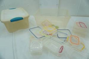 lot 311 image: Poly Food Storage Containers with latching lids (unused) and 2 other storage bins wlids