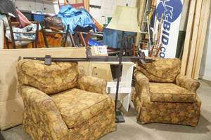 lot 326 image: Set of Club Chairs, Twin Size Metal Bed Frame, Floor Lamp, Storage Shelf